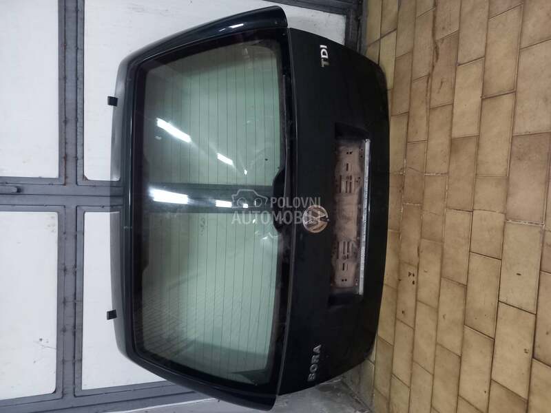 gepek vrata za Volkswagen Bora, Golf 4 od 1999. do 2004. god.