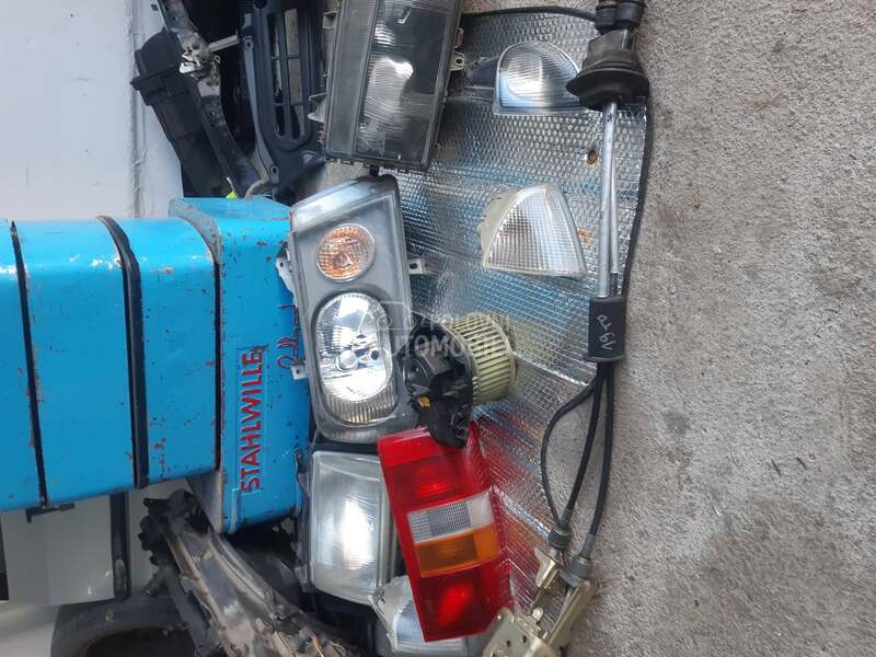 Far hauba ostali delovi. za Citroen Jumpy