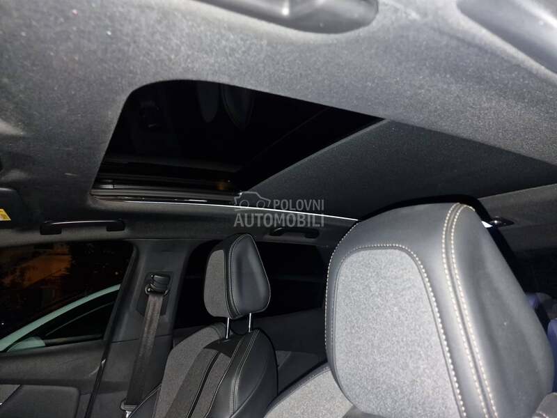 panorama siber za Peugeot 3008 od 2016. do 2021. god.