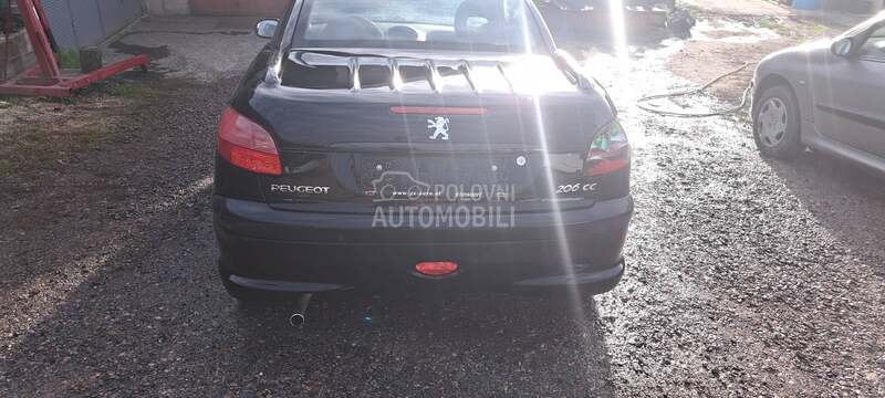 zadnji branik crni za Peugeot 206
