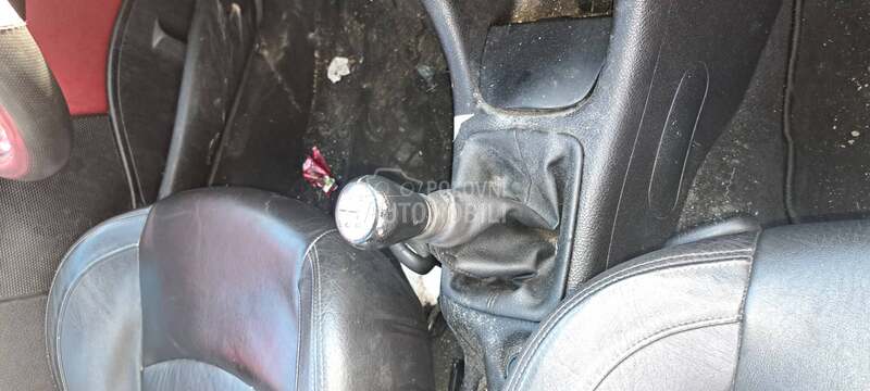 rucica menjaca 206cc za Peugeot 206