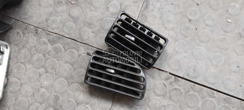 Duvaljke i delovi ventilacije za Peugeot 406