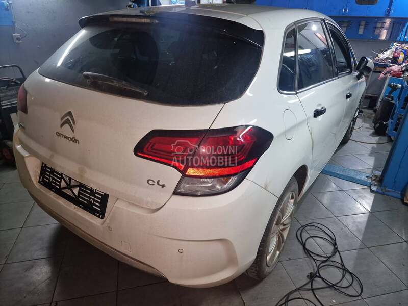 Stop svetlo za Citroen C4 od 2016. do 2018. god.
