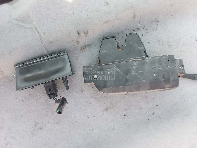 brava gepeka za Citroen C3 za 2003. god.