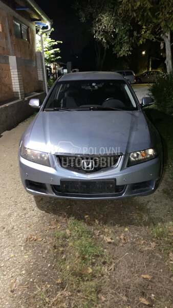 Honda Accord 2004. god. -  kompletan auto u delovima