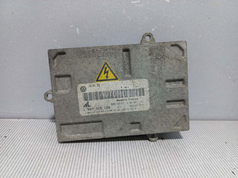 BALAST FARA za Volkswagen Passat CC