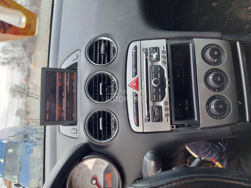 navigacija za Peugeot 308