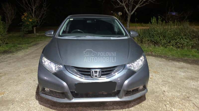 Honda Civic DZ 2013. god. -  kompletan auto u delovima