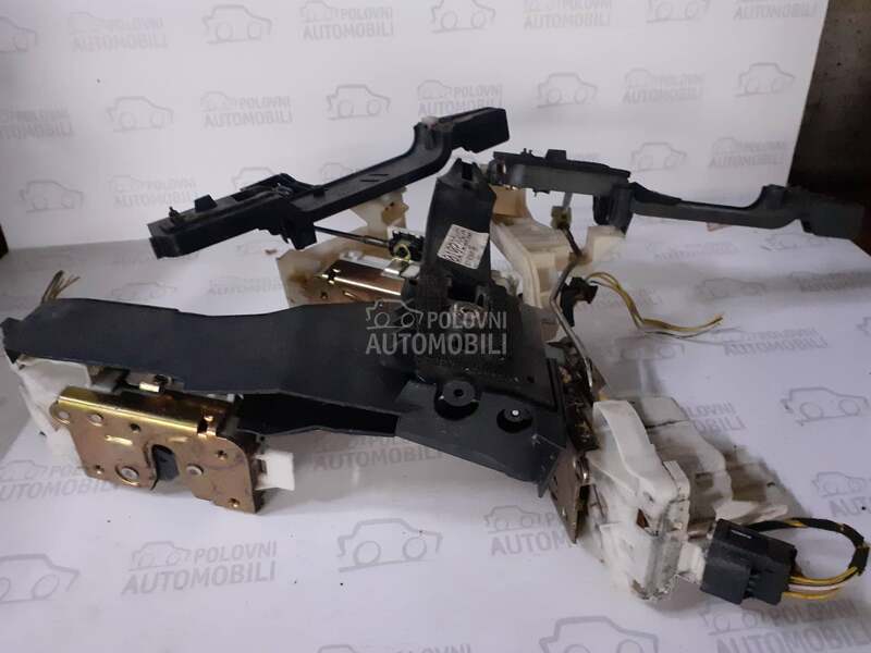centralne brave za Ford Mondeo od 2000. do 2007. god.