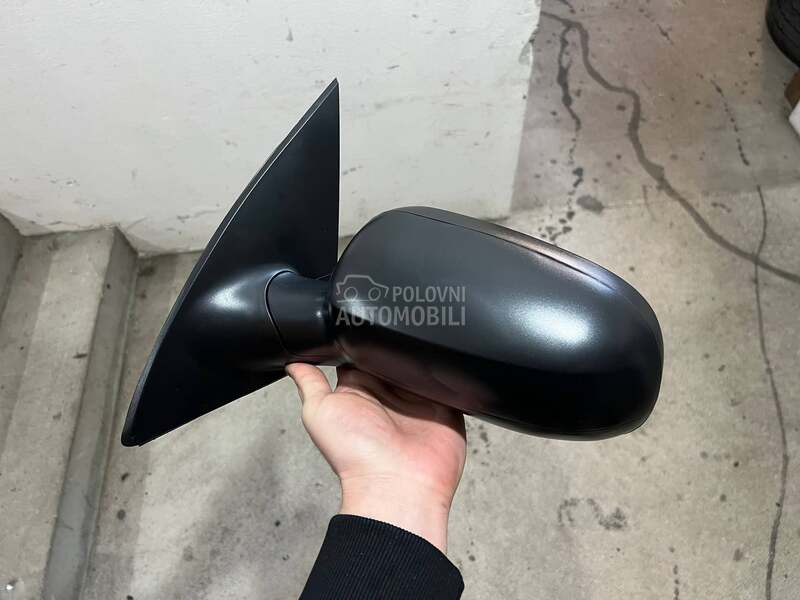 retrovizor za Opel Corsa C od 1998. do 2006. god.