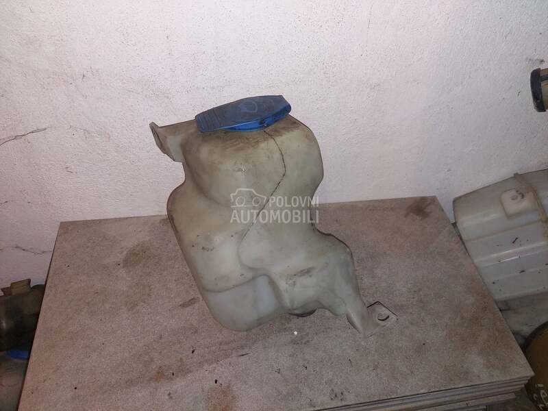 posuda za pranje stakla za Volkswagen Golf 4