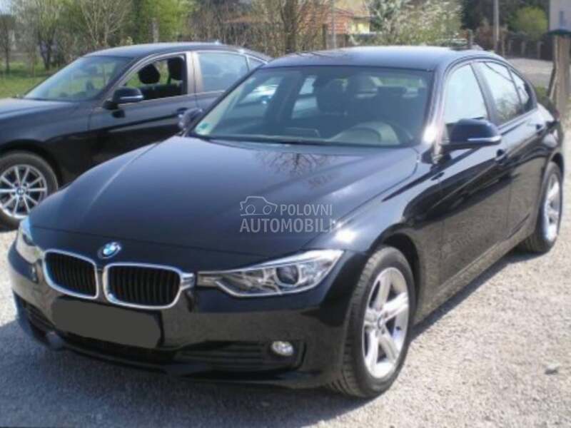 BMW 320 d F30 -  kompletan auto u delovima