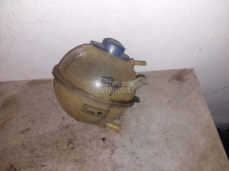 posuda za antifriz za Volkswagen Golf 4