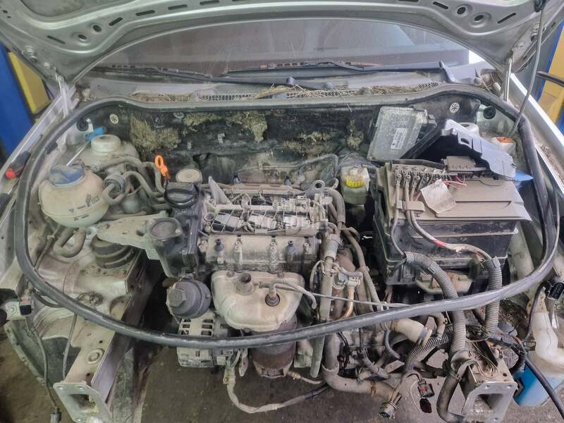 1.2 delovi za Škoda Fabia