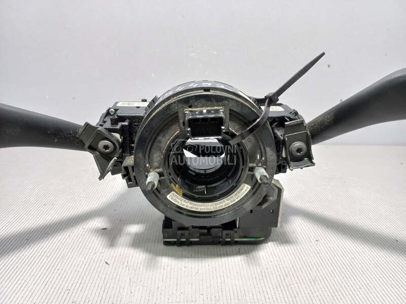 SPULA VOLANA za Volkswagen Golf 5