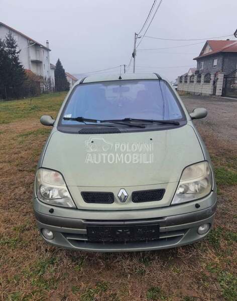 Renault Scenic -  kompletan auto u delovima