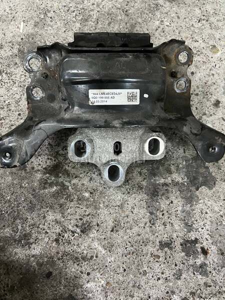 Nosac motora 5Q0 199 555 AD za Audi A3 od 2012. do 2019. god.