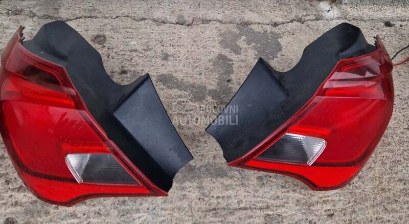 Stop lampe 5vrata za Opel Corsa E