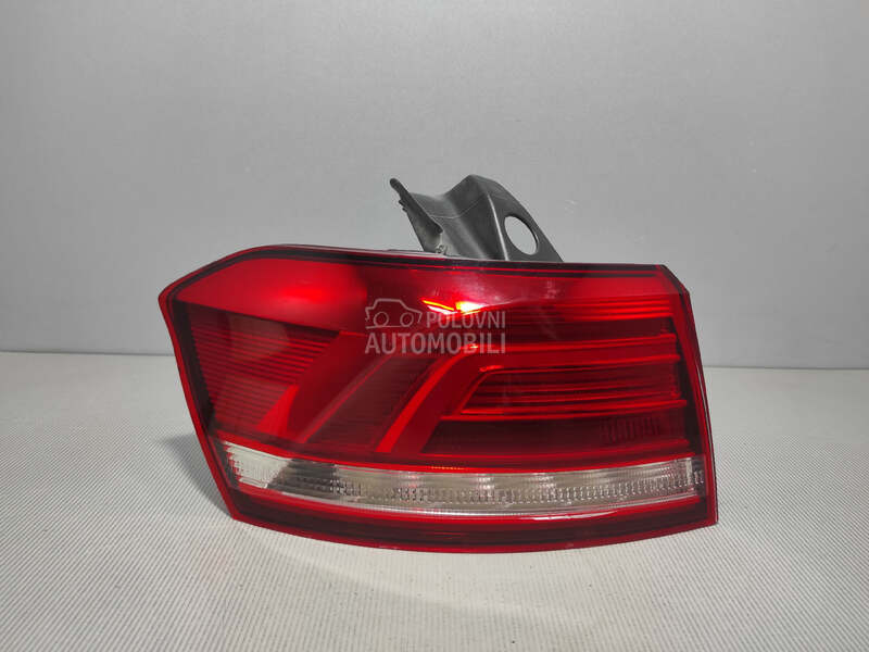 STOP SVJETLO za Volkswagen Passat B8