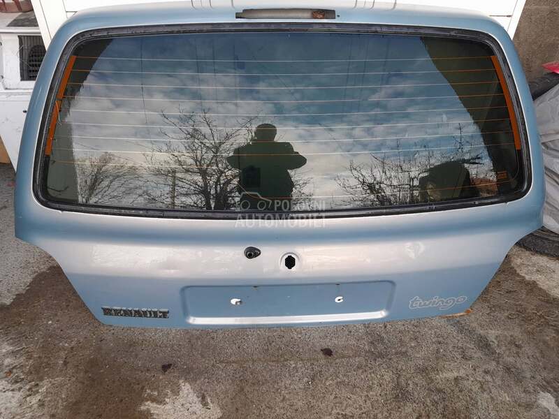 vrata gepeka za Renault Twingo