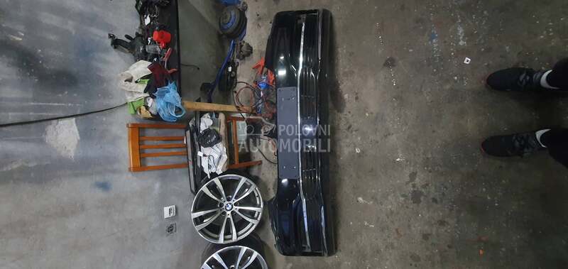 Prednji branik G11 za BMW Serija 7 od 2014. do 2017. god.