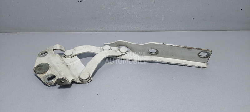 SKARE OD HAUBE za Volkswagen Passat B7 - 3AA823301