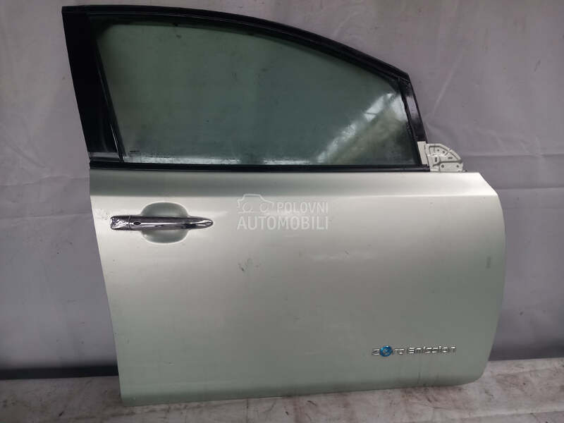 VRATA za Nissan Leaf