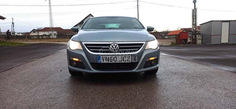 Volkswagen Passat CC 2010. god. -  kompletan auto u delovima