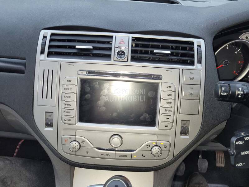 Navigacija za Ford Kuga