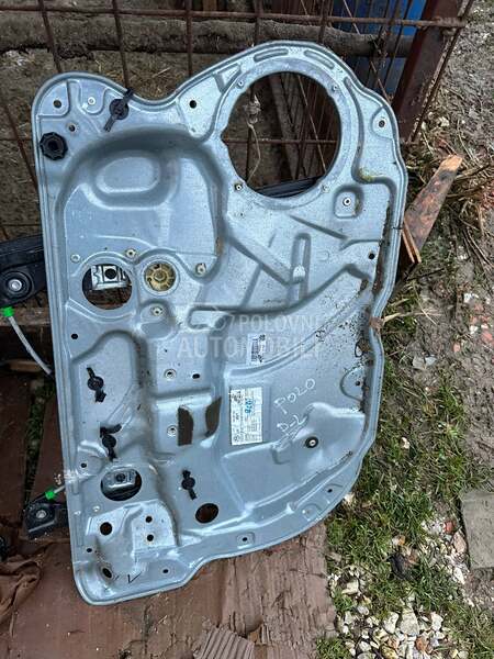 Podizaci stakala za Volkswagen Polo od 2002. do 2009. god.