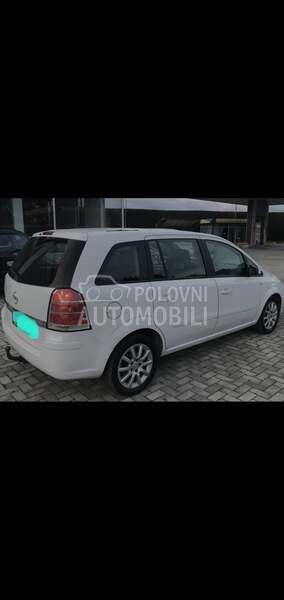 Opel Zafira 1.9 2007. god. -  kompletan auto u delovima