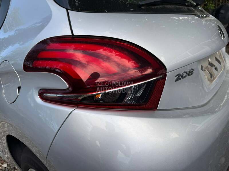 Stop svetla i stop lampe za Peugeot 208