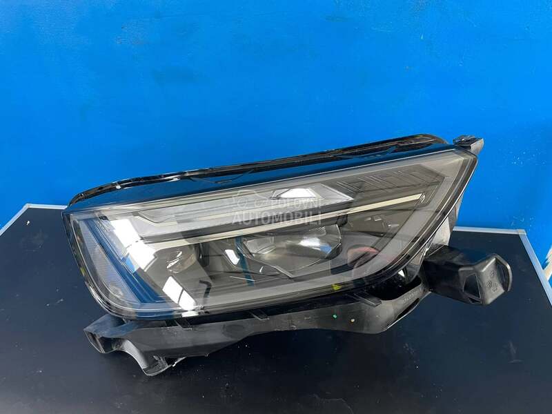 Desni ful led far Q5 80a lift za Audi Q5 od 2021. do 2023. god.