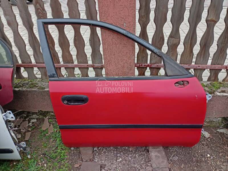 Vrata za Mitsubishi Carisma od 1995. do 2005. god.