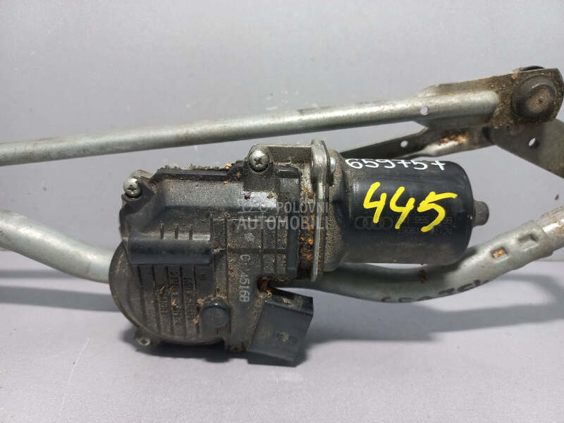 MOTORIC PREDNJEG BRISACA za Audi A4