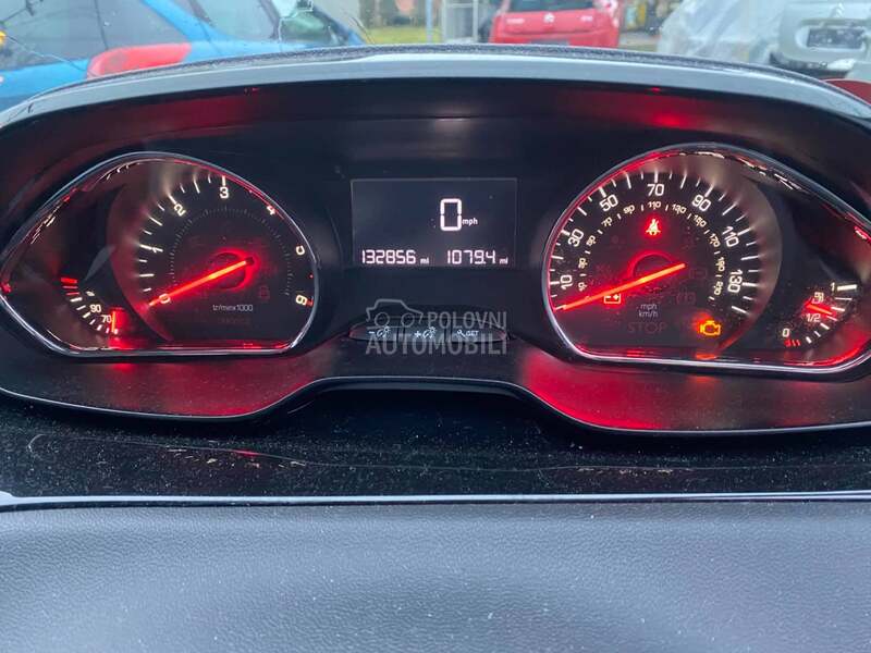 Kilometar sat - brzinomer za Peugeot 208