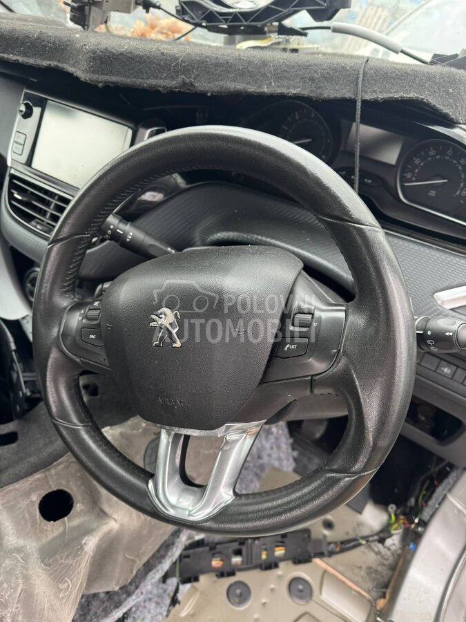 Volan za Peugeot 208