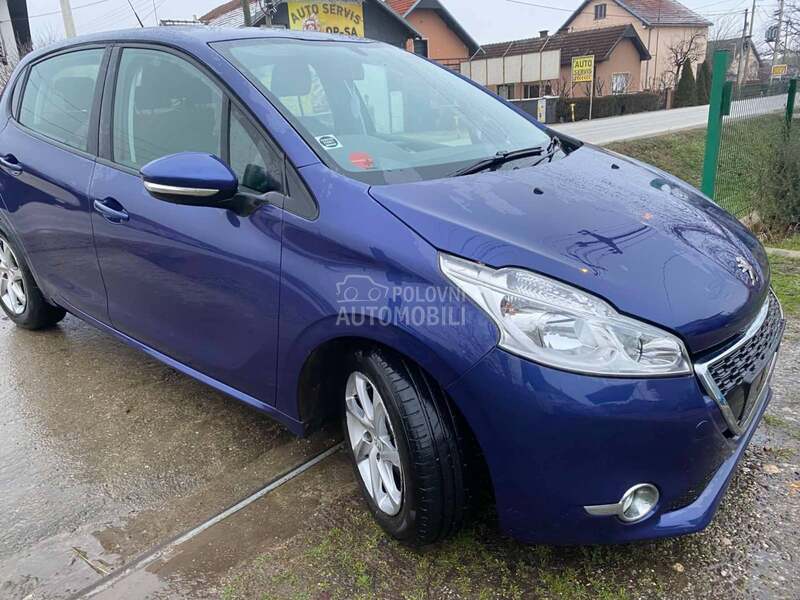 Kompjuter - računar za Peugeot 208