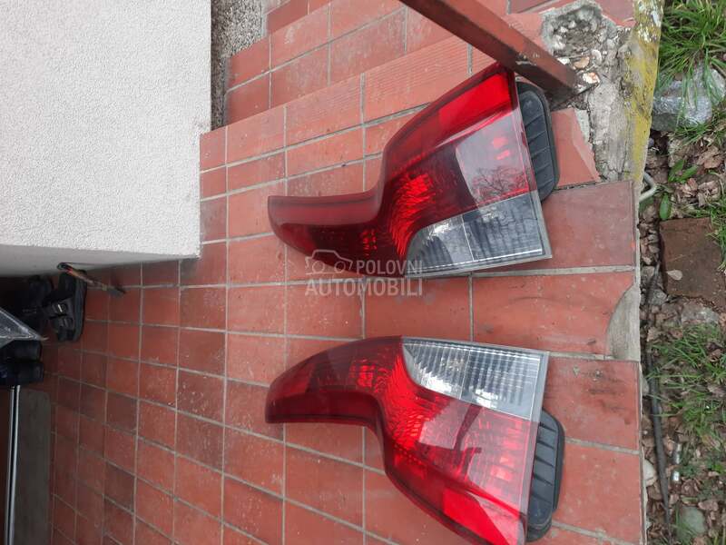 Štop lampe za Volvo V50 od 2004. do 2010. god.
