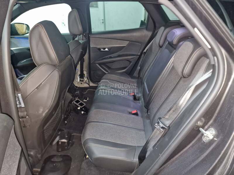 3008 enterijer kompletan GT za Peugeot 3008 od 2016. do 2022. god.