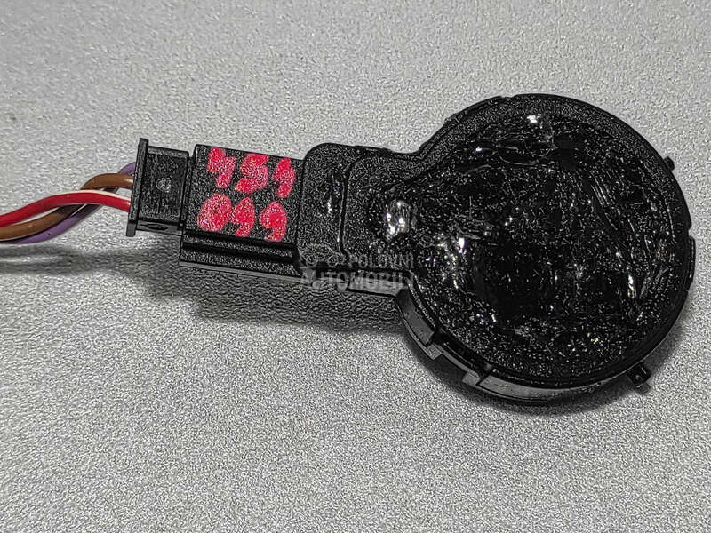 SENZOR ZA KISU za Audi Q5