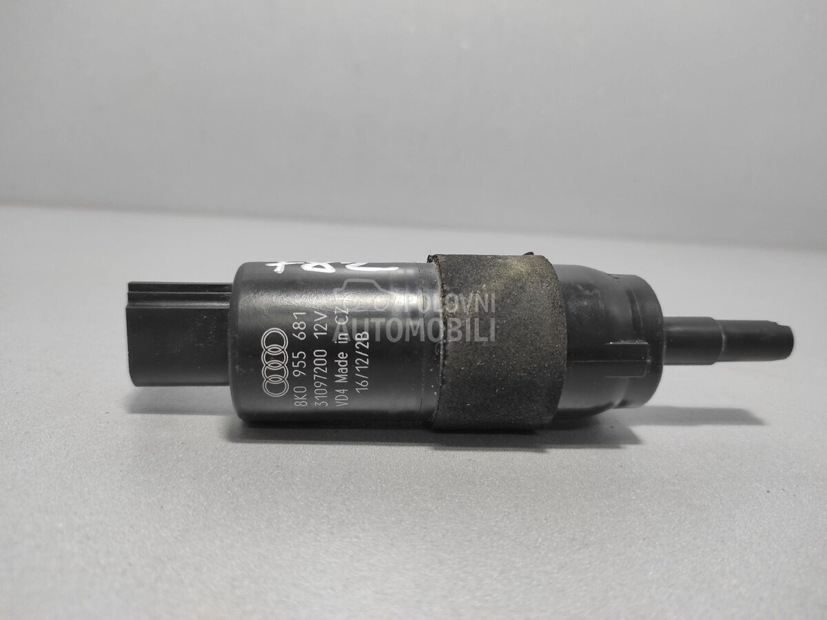 PRSKALICA ZA FAROVE za Audi A4 - 8K0955681