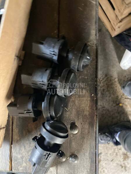 prekidac ventilatora za Fiat Punto od 2000. do 2011. god.