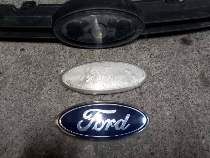 znak prednje maske za Ford Fiesta