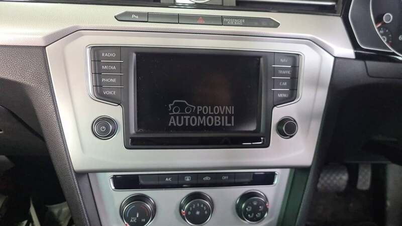 Radio navigacija za Volkswagen Golf 7, Passat B8