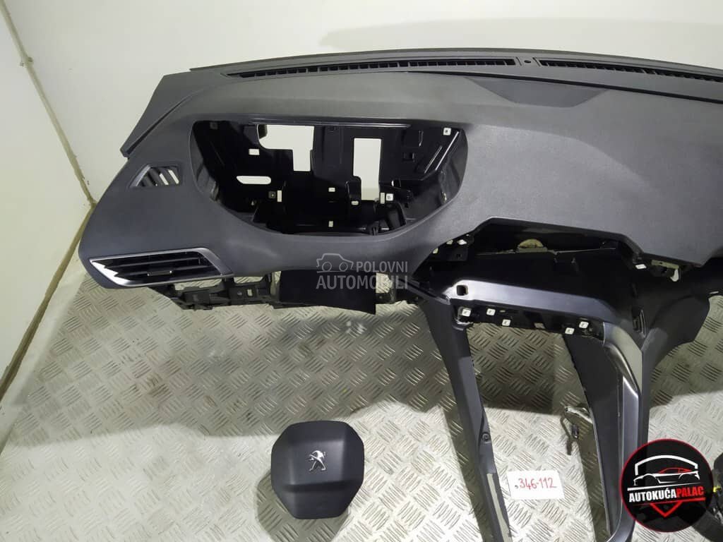 Tabla za Peugeot 3008 - 98230181