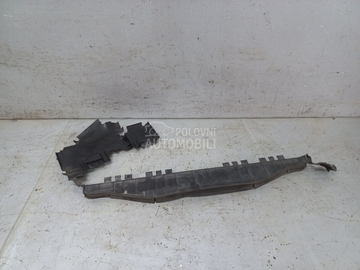 PLASTIKA za Mercedes Benz E 200, E 220, E 230 ... - A2125051430