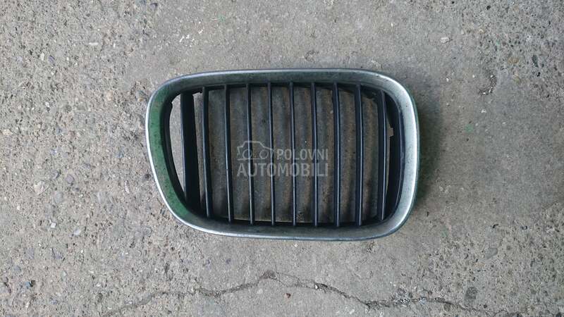 E46 desni bubreg resetka haube za BMW 316, 318, 320 ...