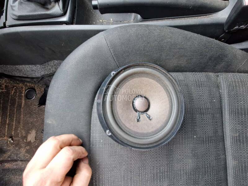 zvucnik za Škoda Fabia