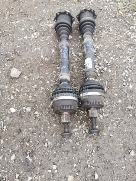poluosovina za 2.0 benzin za Audi A4 od 2001. do 2004. god.